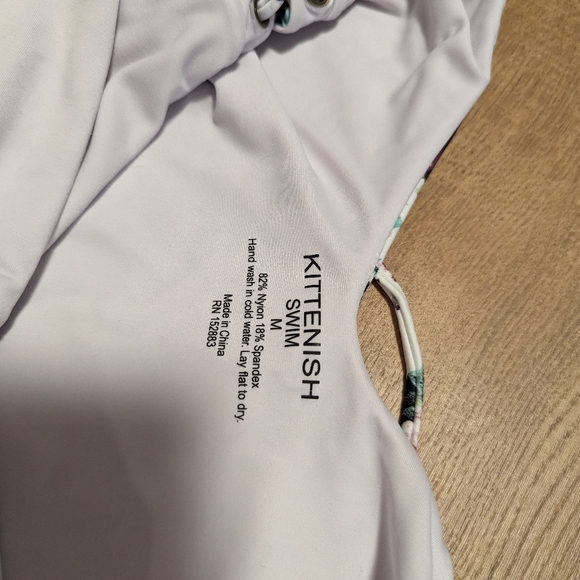 Kittenish Floral One-piece Swimsuit - Picture 4 of 4